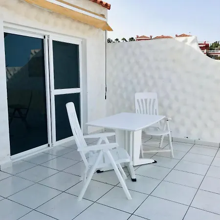 Welooveyou Serena Apartment *
